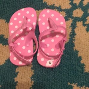 Child’s small pink & polka dot sandals